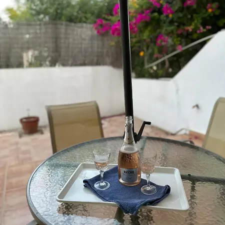 Appartement Cozy 2-bd Ap Near The Sea! *