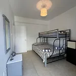 Cozy 2-bd Ap Near The Sea! Apartment *