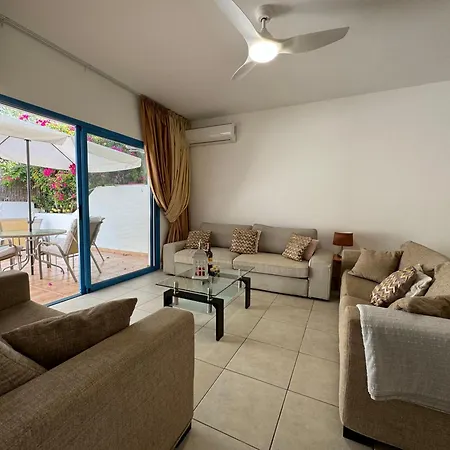 Apartmán Cozy 2-bd Ap Near The Sea! *